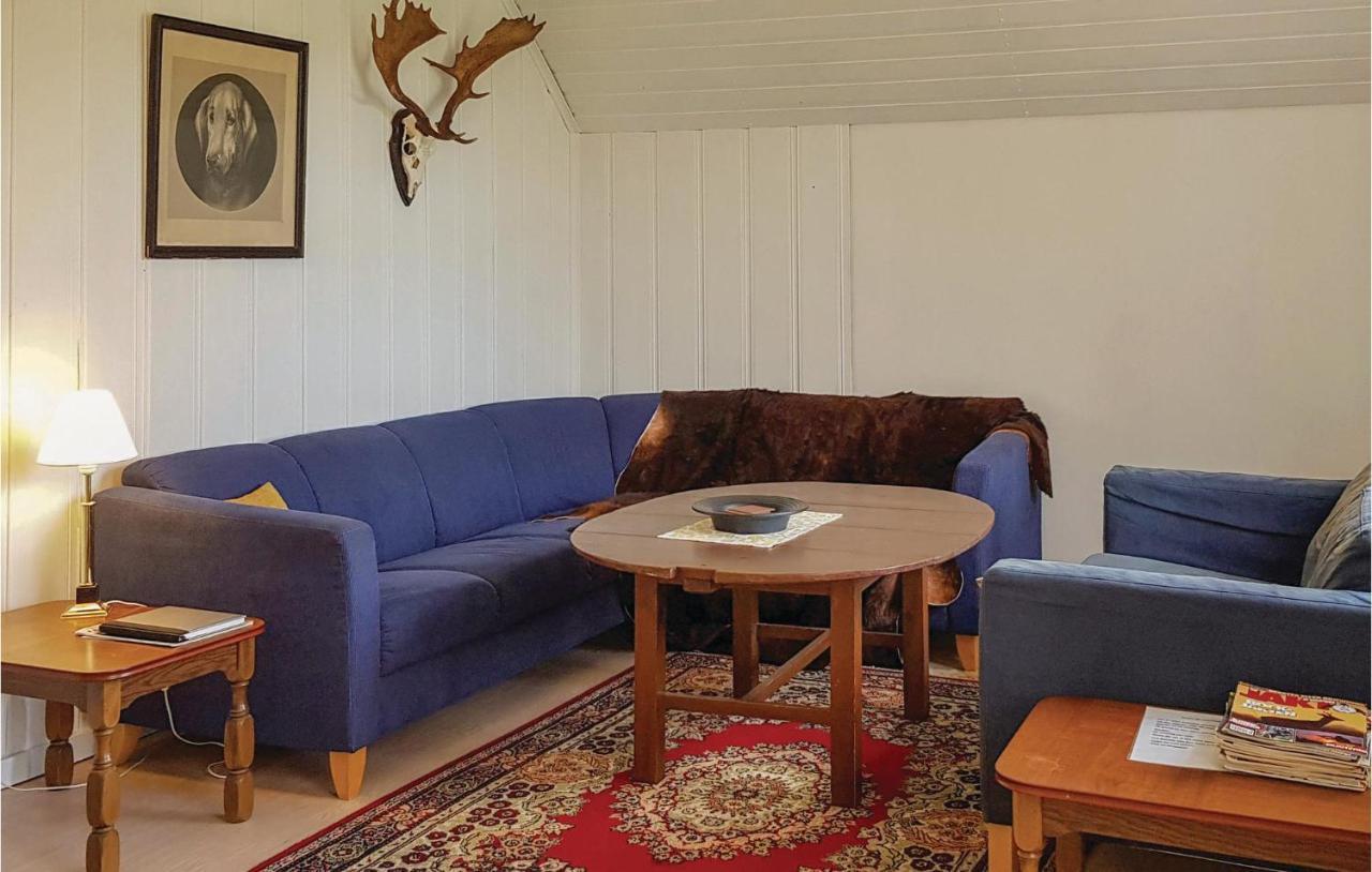 Nice Home In Mantorp With Kitchen Extérieur photo